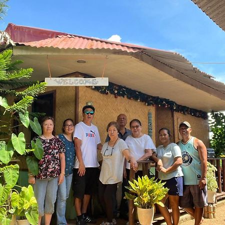 Rovi Homestay Coron Exteriör bild