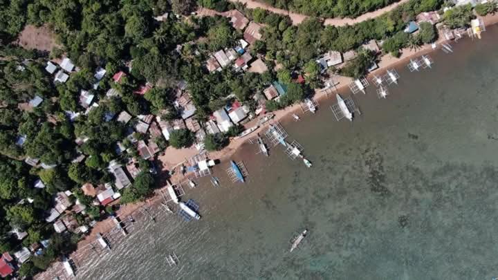 Rovi Homestay Coron Exteriör bild